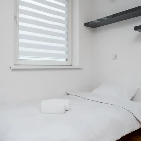 Apartment Bronowice Urban Zen *